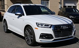 2018 Audi SQ5 921 white AH (1).JPG
