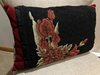 Linda flower pillow_edited.jpg