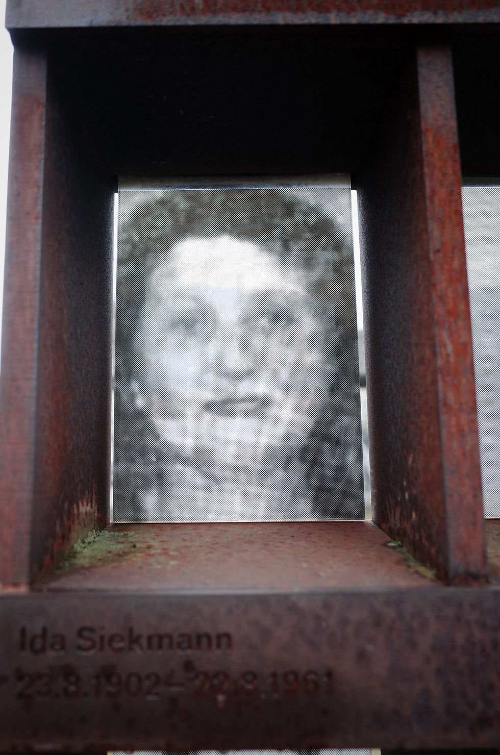 柏林圍牆紀念館Gedenkstätte Berliner Mauer, Ida Siekmann