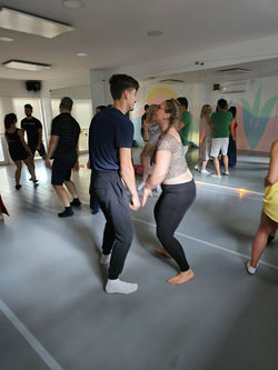 szirmok tánca 06.28