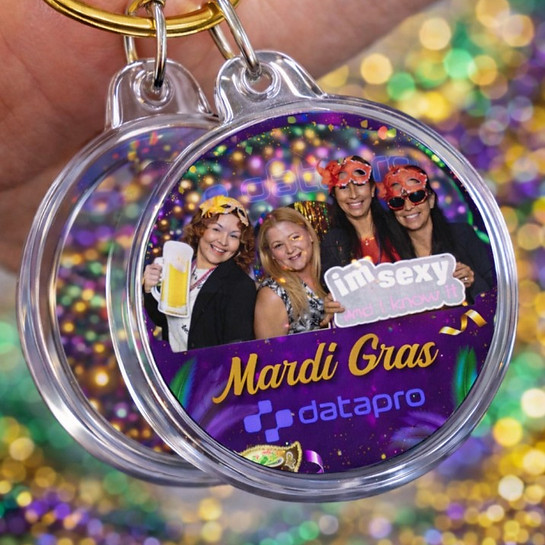 corporate key chain photo booth.jpg