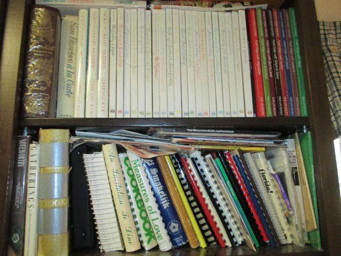 Balderdash Estate Sales Vintage to Newer Waukegan Estate Sale