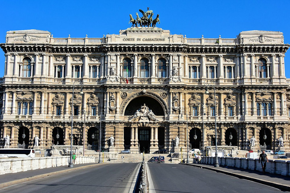 Le nozioni di interesse e vantaggio nella responsabilità degli enti da reato Le nozioni di interesse e vantaggio nella responsabilità degli enti da reato