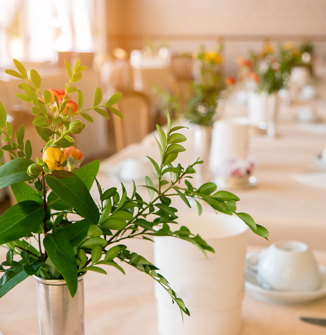 Aesthetic office decoration at FoSync creative workspace