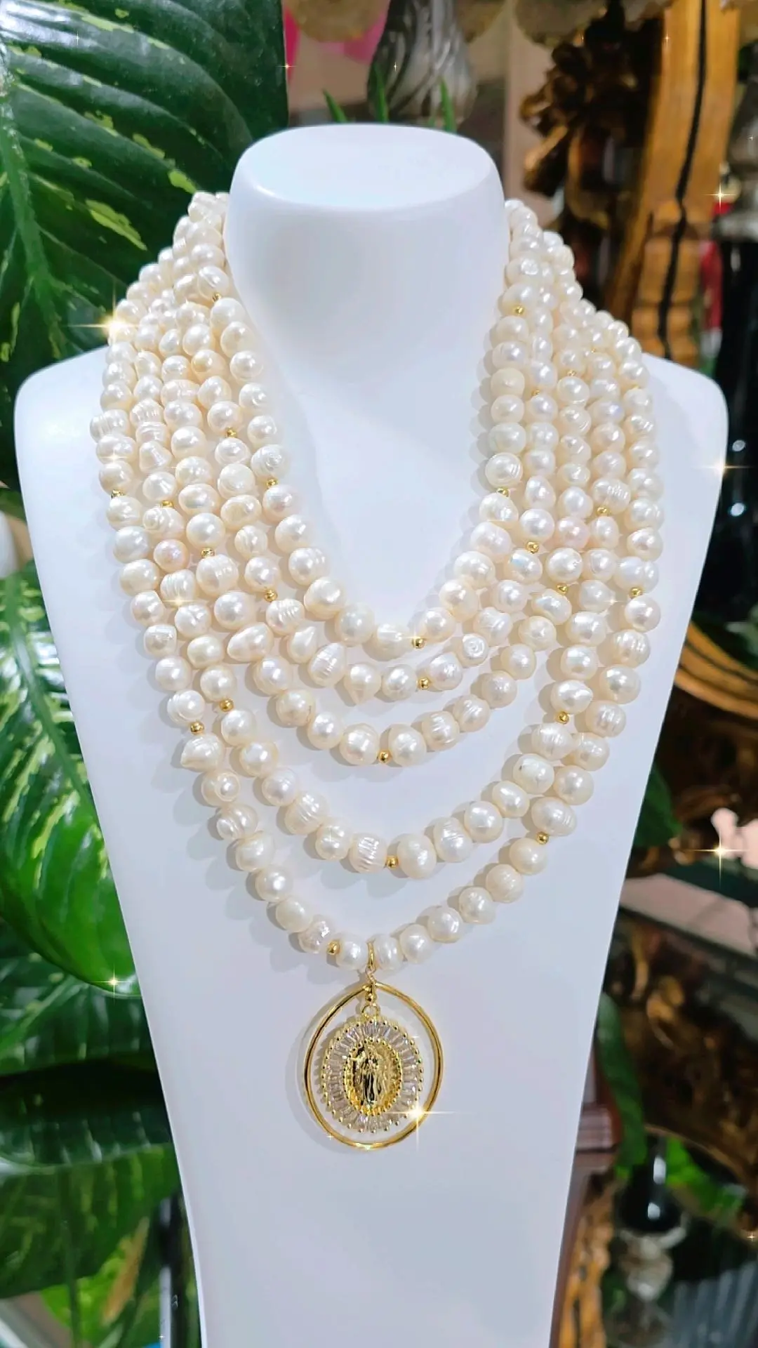 COLLAR 5 HILOS PERLA VIRGEN GUADALUPE