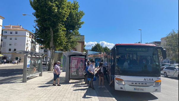 El Consorcio refuerza desde mañana lunes la conexión en autobús de Vélez-Málaga hasta Málaga