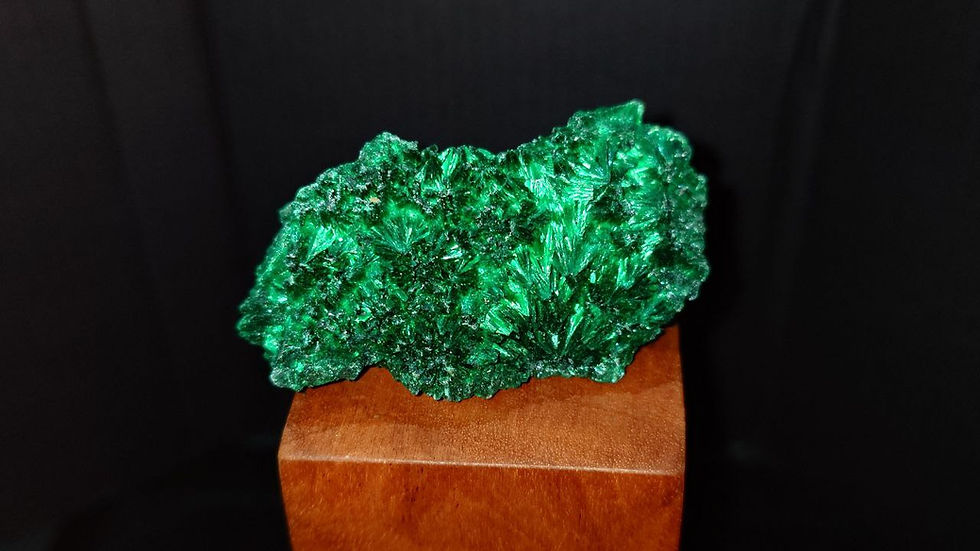 Thumbnail: Malachite Druzy