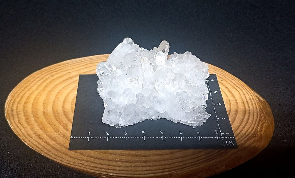 Clear Quartz Cluster measurement