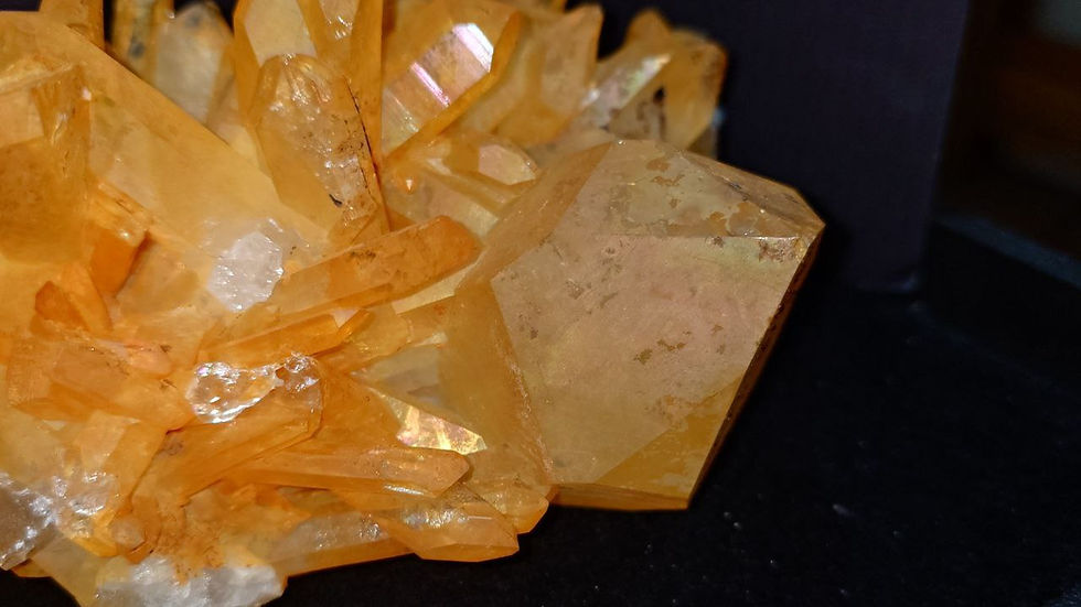 Thumbnail: Golden Healer Cluster