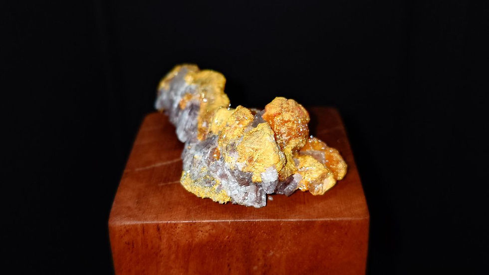 Thumbnail: Orpiment