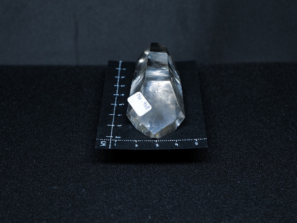 Thumbnail: Double Terminated Polished Clear Quartz measurement 2