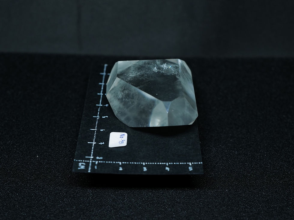 Thumbnail: Double Terminated Polished Clear Quartz measurement 2