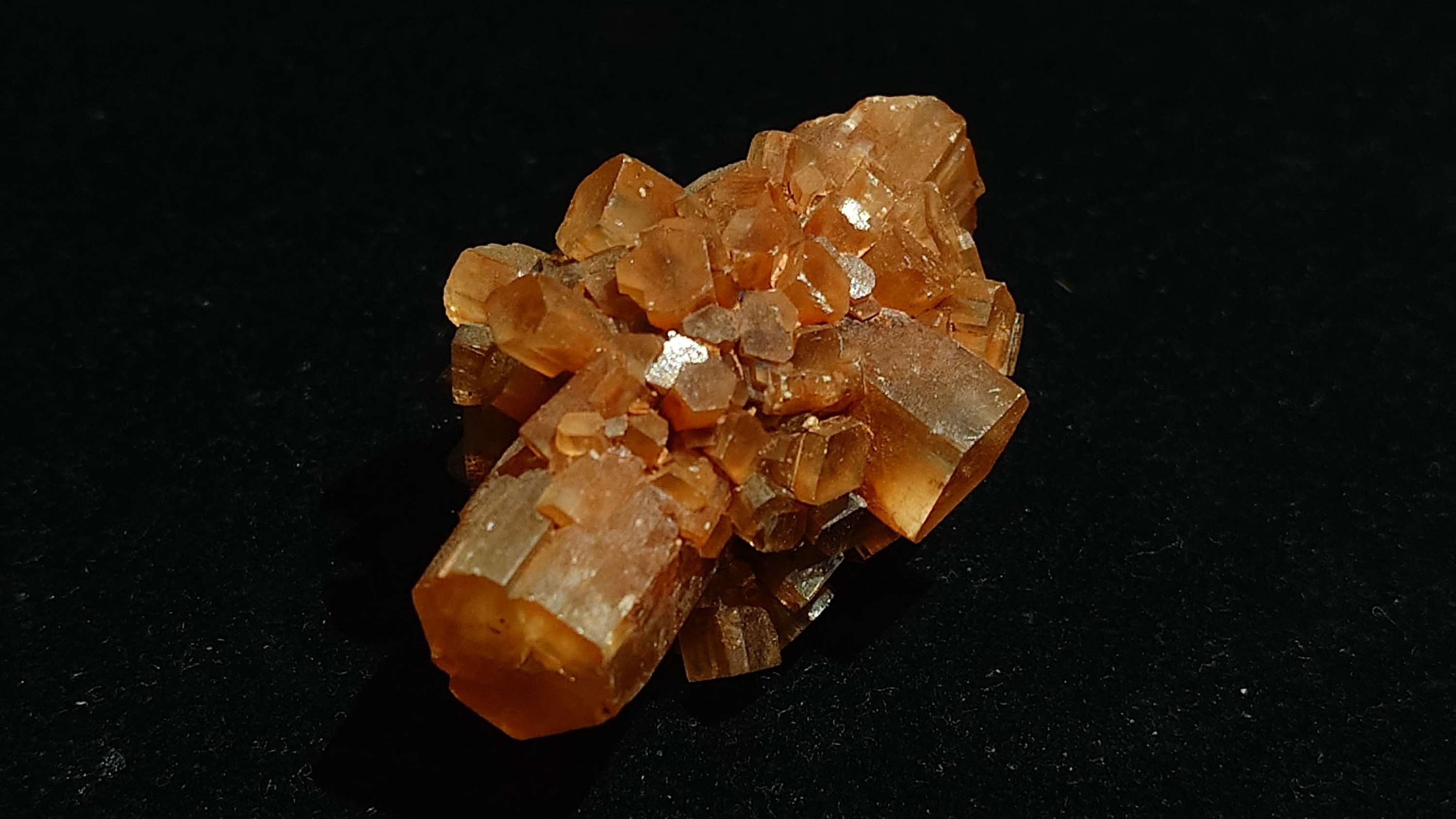 Aragonite cluster