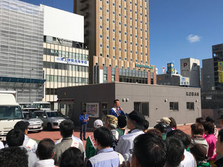 ごみのポイ捨て禁止運動に参加