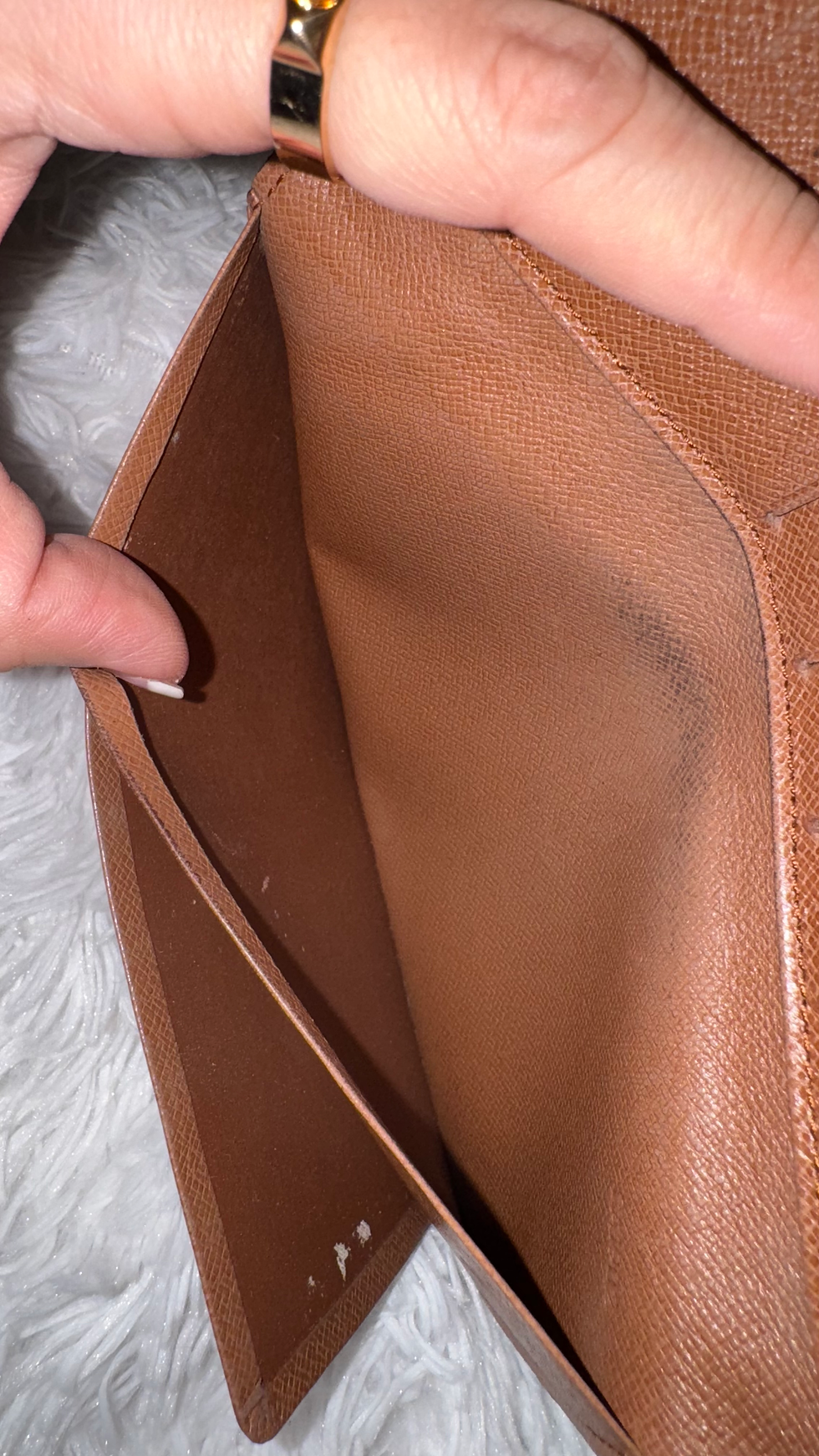 Thumbnail: Louis Vuitton Monogram Bifold Long Wallet