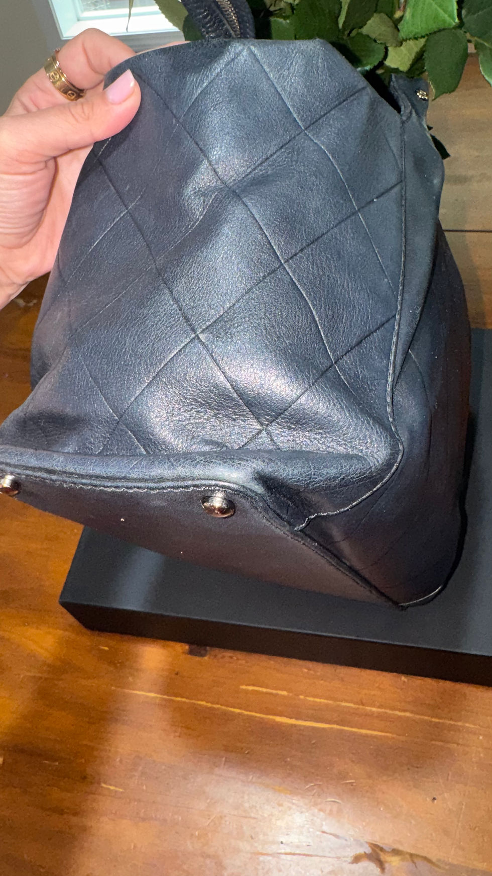 Thumbnail: Chanel Black Medium Tote