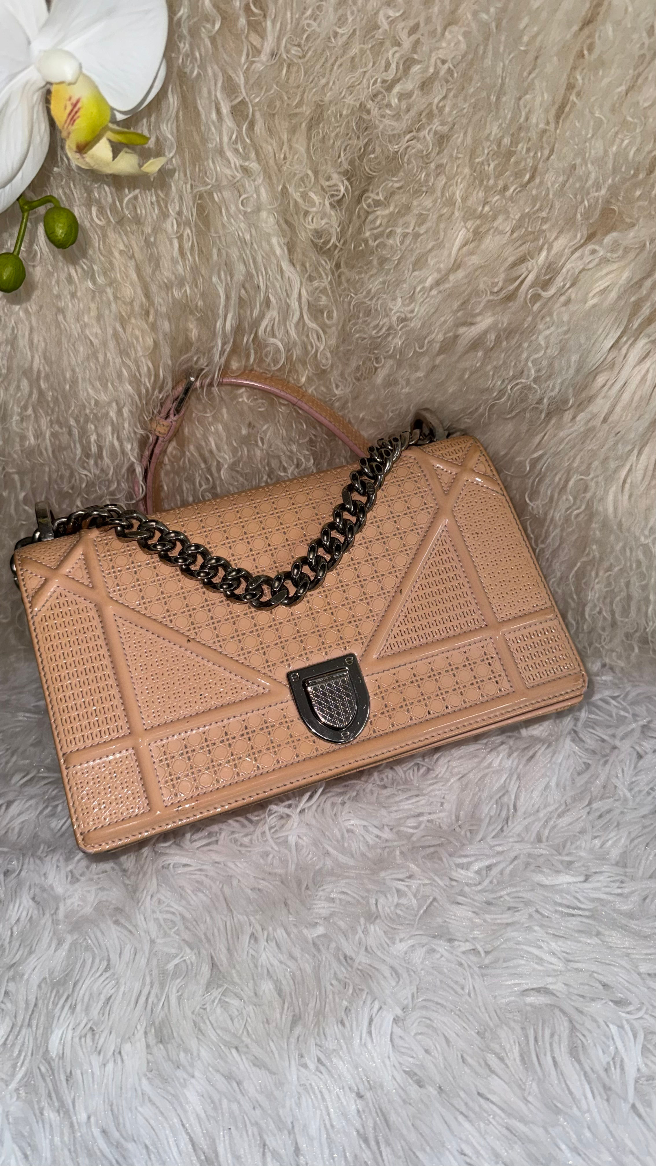 DIORAMA Patent Beige SHW shoulder/ crossbody bag