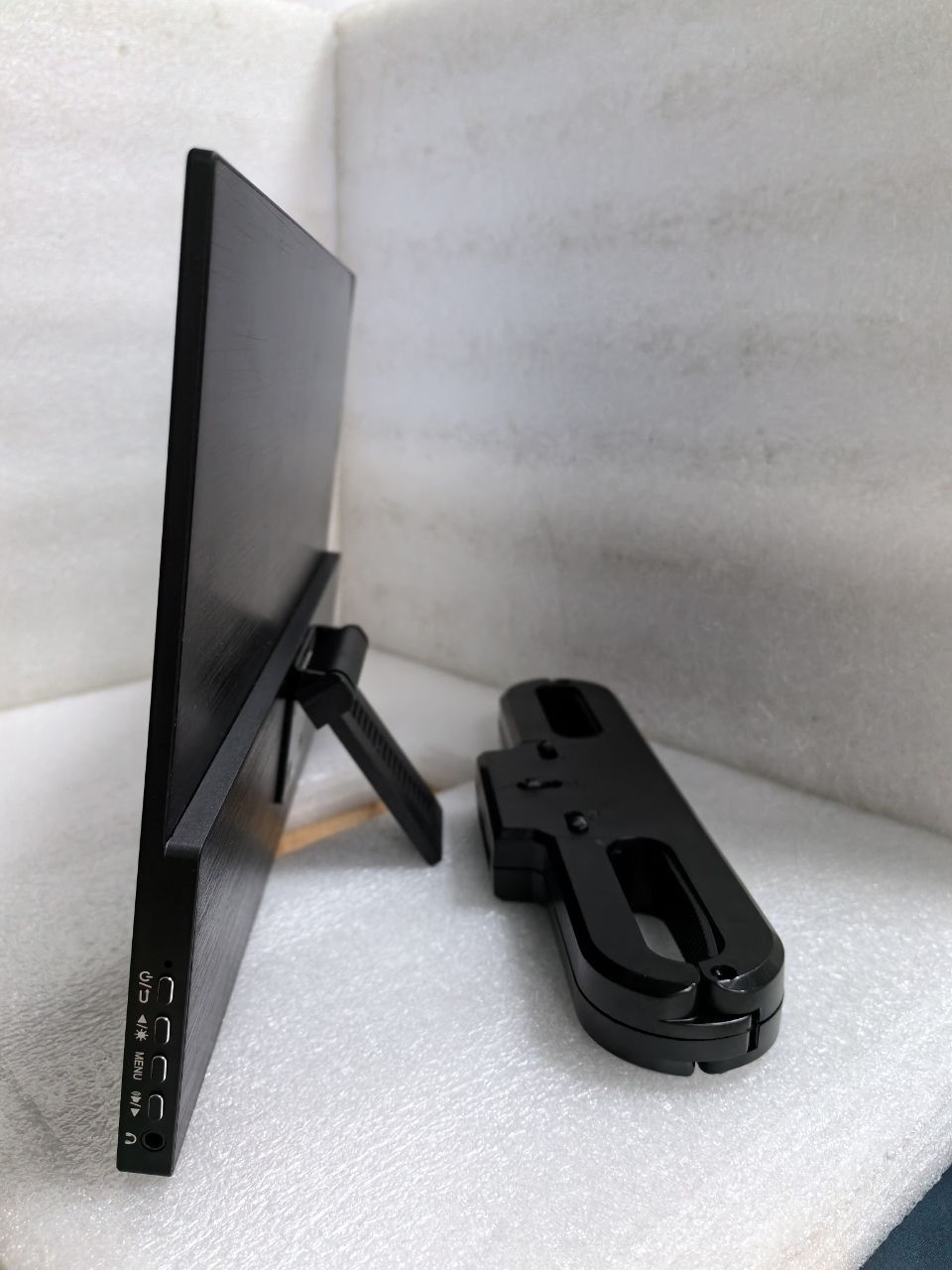 縮圖：SM-14 Rear Monitor