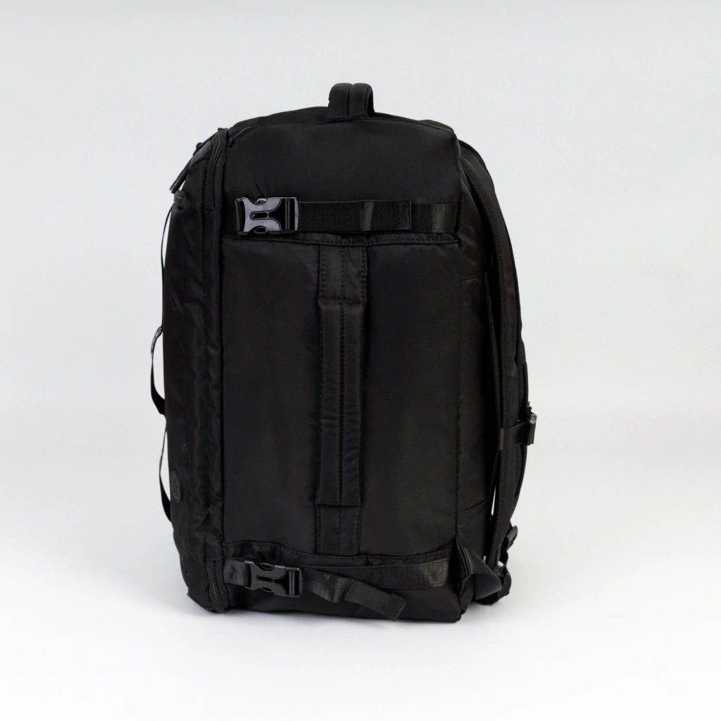 Mochila/Bolso deViaje Viral Negra 18"