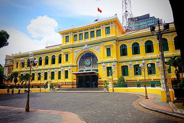 Wanna know more about popular tourist attractions in Vietnam.Link on below to see more.