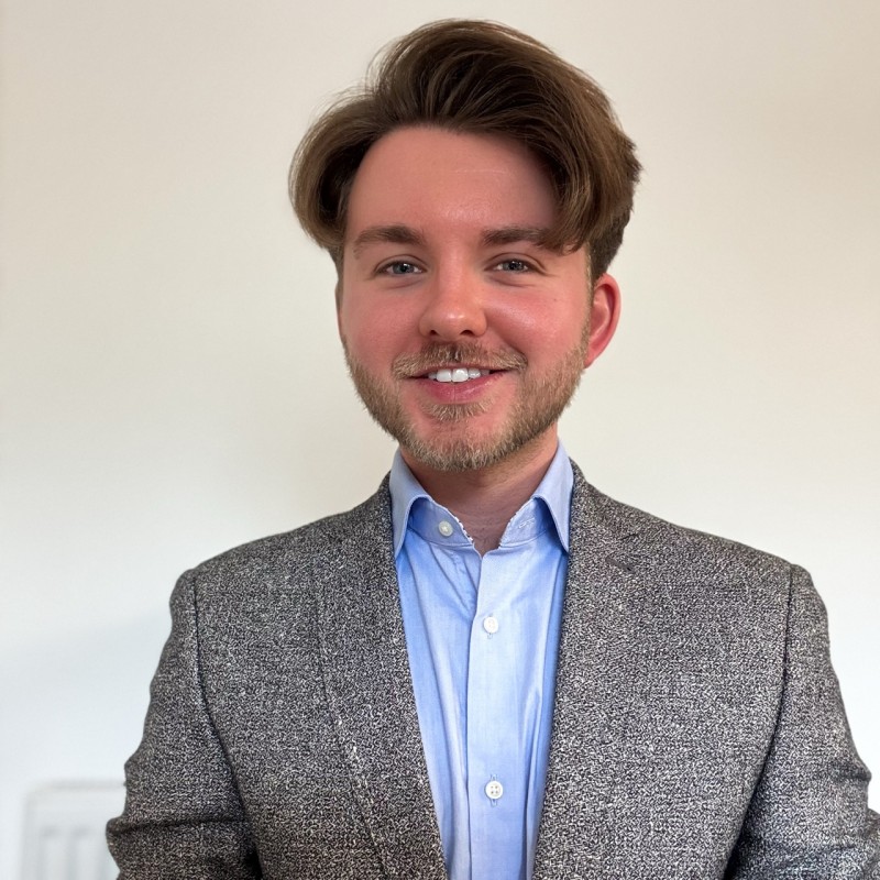 Writer: Oliver Buckley