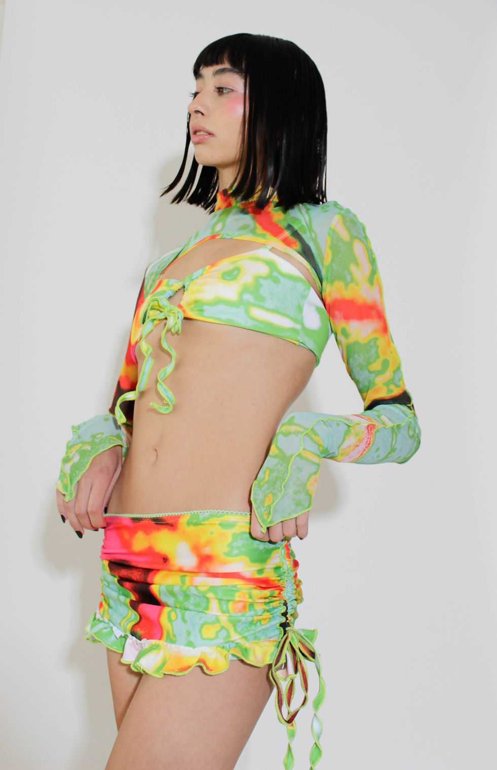 Miniatura: MASHA SHRUG