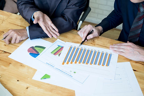 business-team-discussing-their-ideas-office-working-collaborate-together-analysis-chart.jp