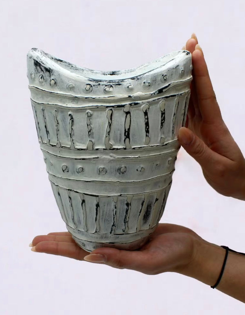 Wide Neck Shaped Vase - Cream 22cm