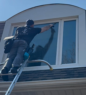 window-cleaning-services-lake-zurich-hoa.jpg.jpg