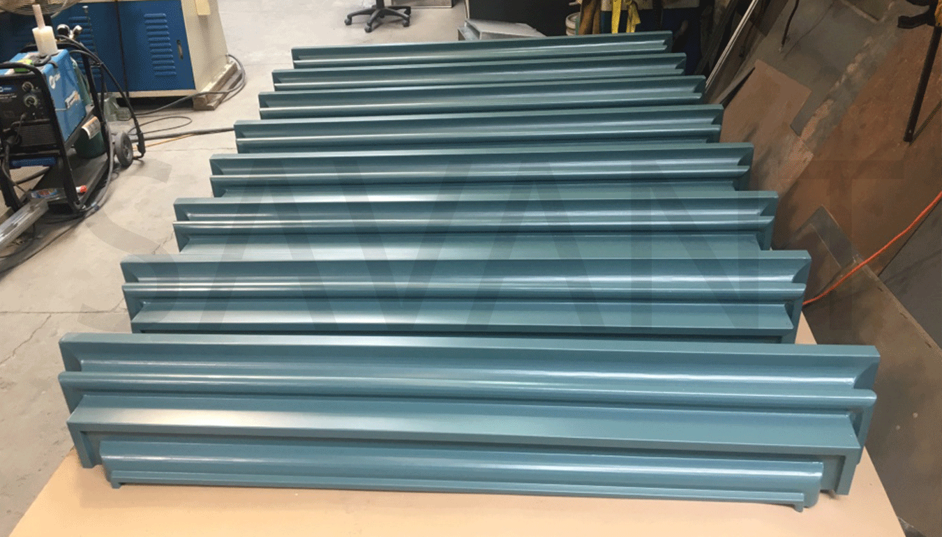 Savant-metals-cornice-1.gif