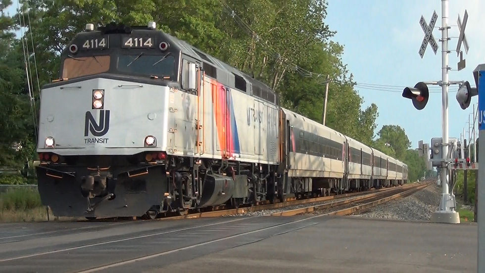 NJT F40PH-2CAT 4114