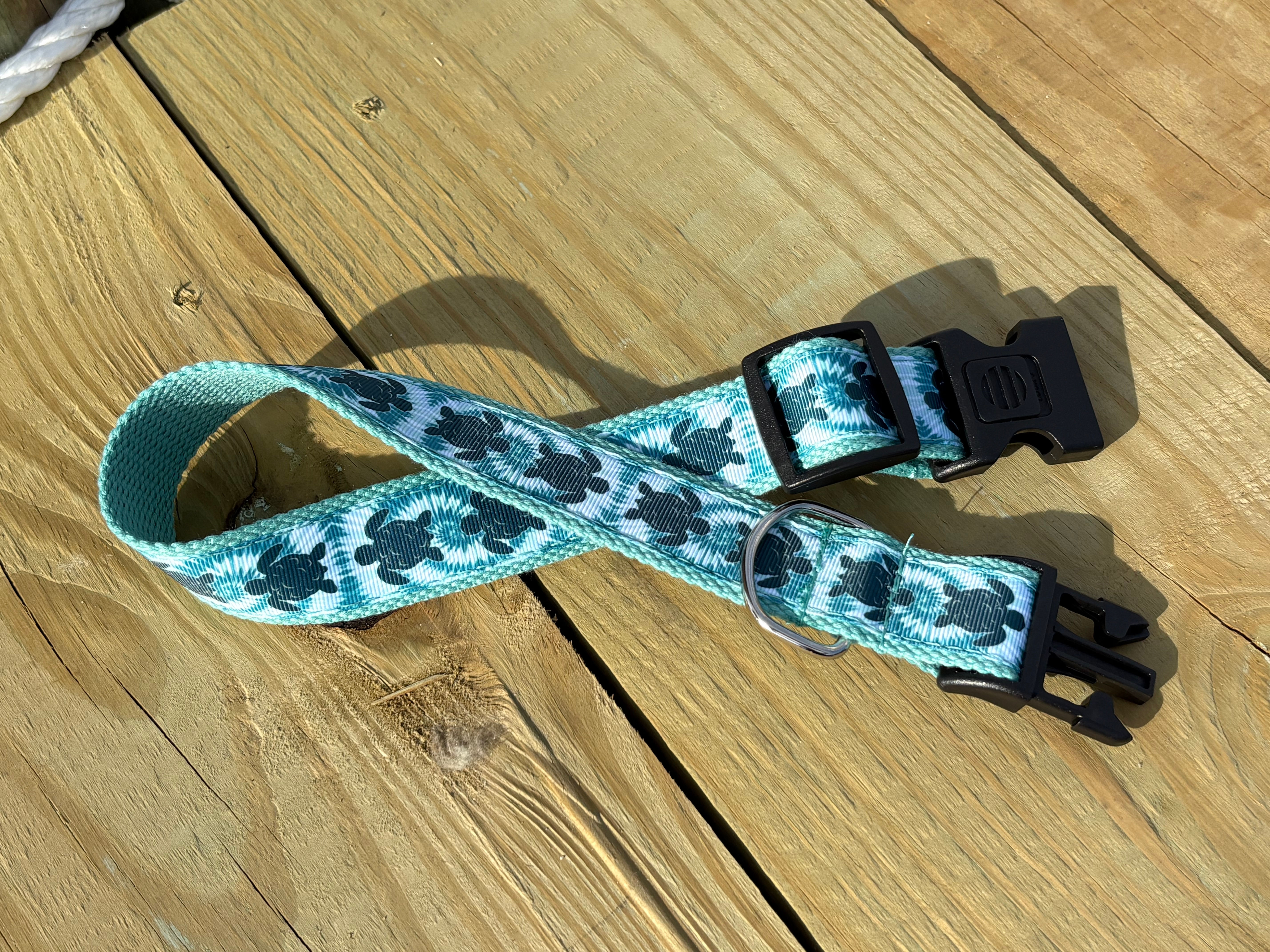 1 1/4 inch Tie-Dye Sea Turtles Dog Collar or Leash