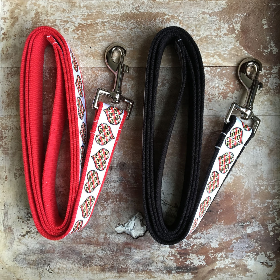 Thumbnail: 1 1/4 inch Maryland Flag Hearts Dog Collar or Leash