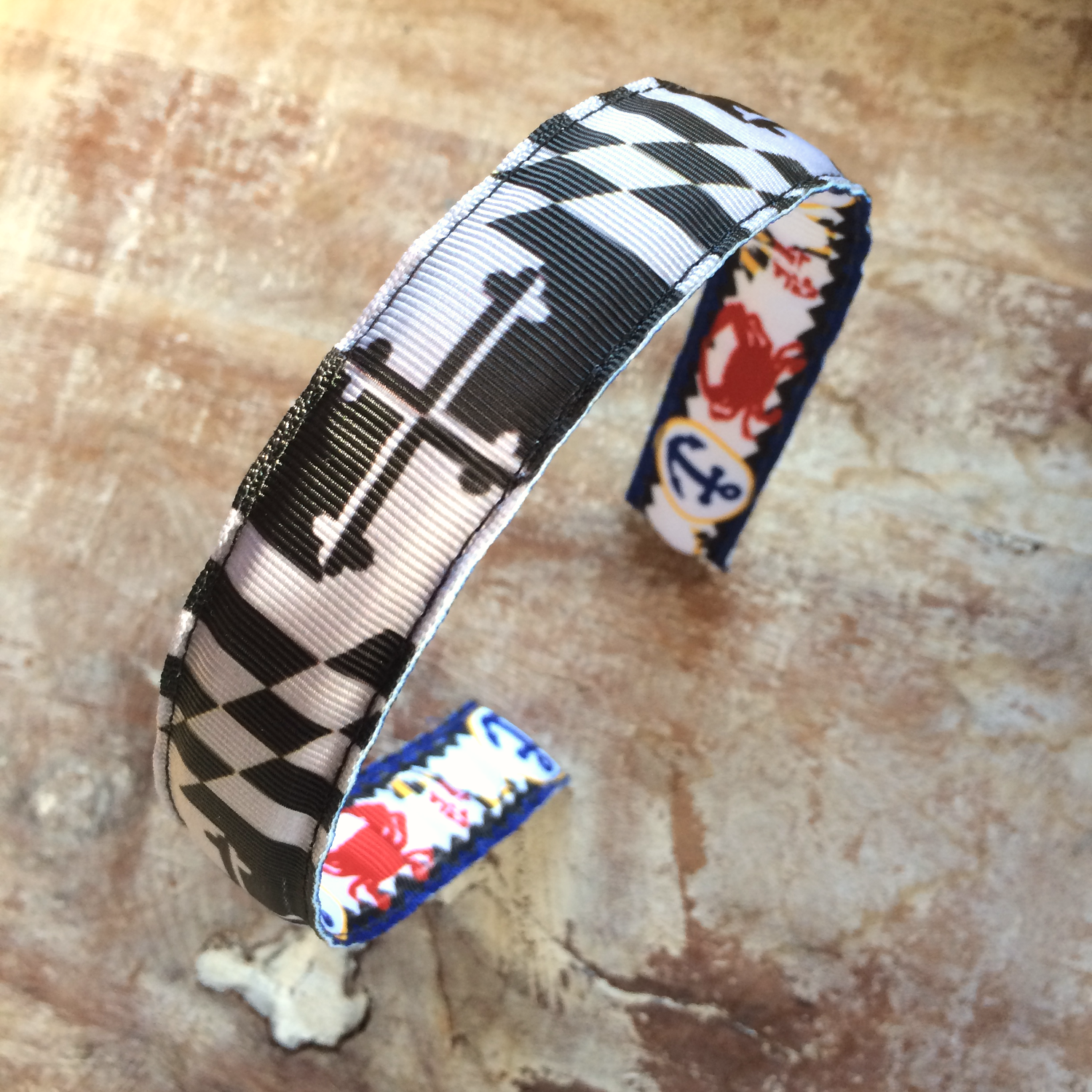 Gray Scale Maryland Flag Headband