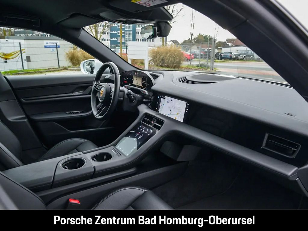 Miniatura: Porsche Taycan Performance+ Plus