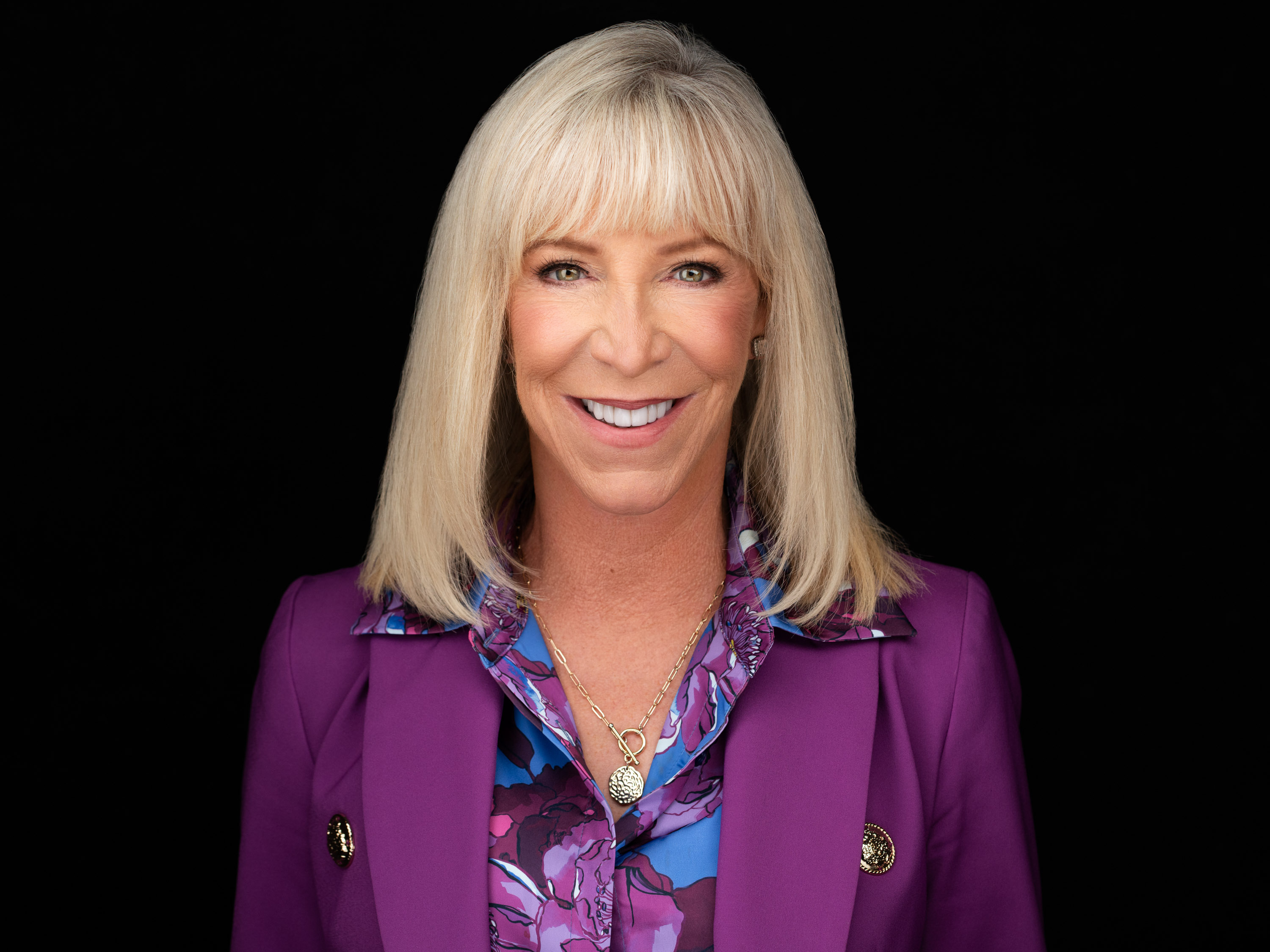 Mary Naylor Headshot.jpg