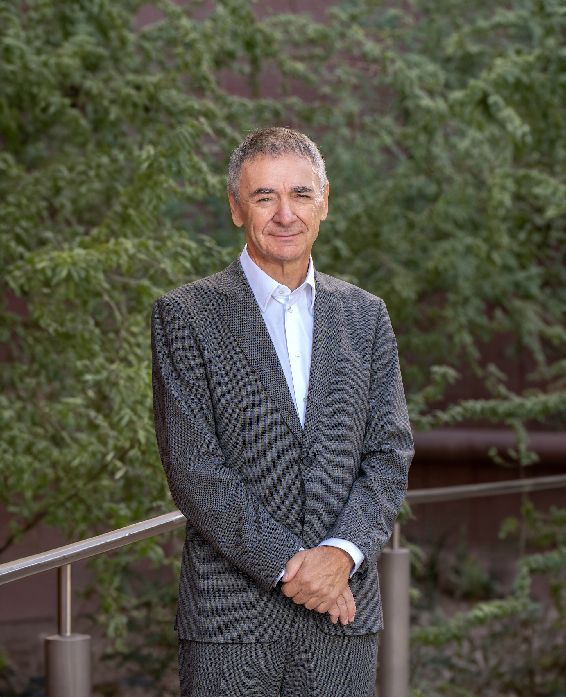 Writer: Barry Conchie