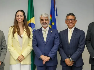 Prefeita de Lagoa Grande Busca Investimentos em Reunião no Senado