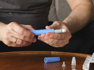 Estudo aponta possíveis novos efeitos colaterais de medicamentos à base de GLP-1 usados para emagrecimento