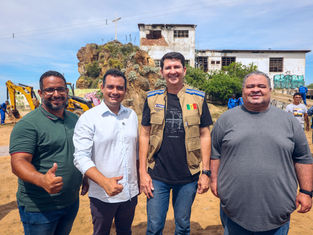 Prefeitos de Juazeiro e Petrolina iniciam ações conjuntas com mutirão de limpeza na Ilha do Fogo