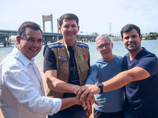 Prefeitos de Petrolina e Juazeiro realizam mutirão de limpeza na Ilha do Fogo