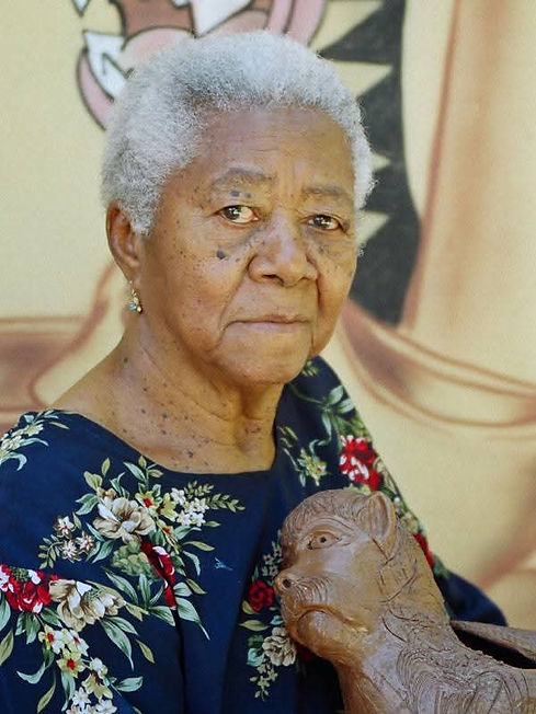 Univasf concede título de Doutora Honoris Causa in memoriam à artista Ana das Carrancas em reconhecimento à sua contribuição cultural e simbólica para o Vale do São Francisco.
