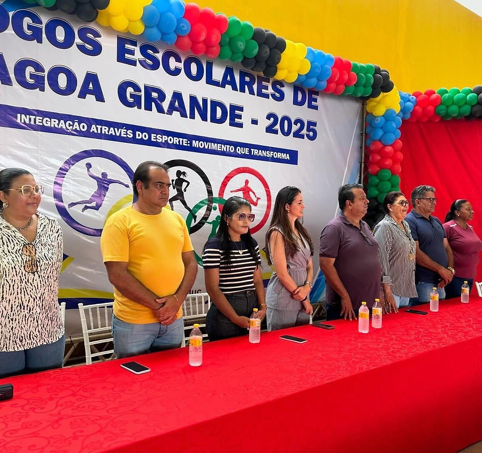 Prefeita Catharina Garziera e secretária Joseilde Paulino celebram abertura dos Jogos Escolares com alunos e autoridades locais
