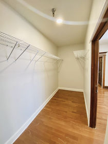 61_Columbia_RENT_listing_1333x1000_16.jpg