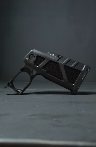 AX11 GRIPFRAME | AEROKNOX