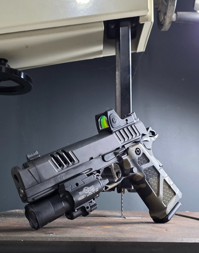 AX11 GRIPFRAME | AEROKNOX