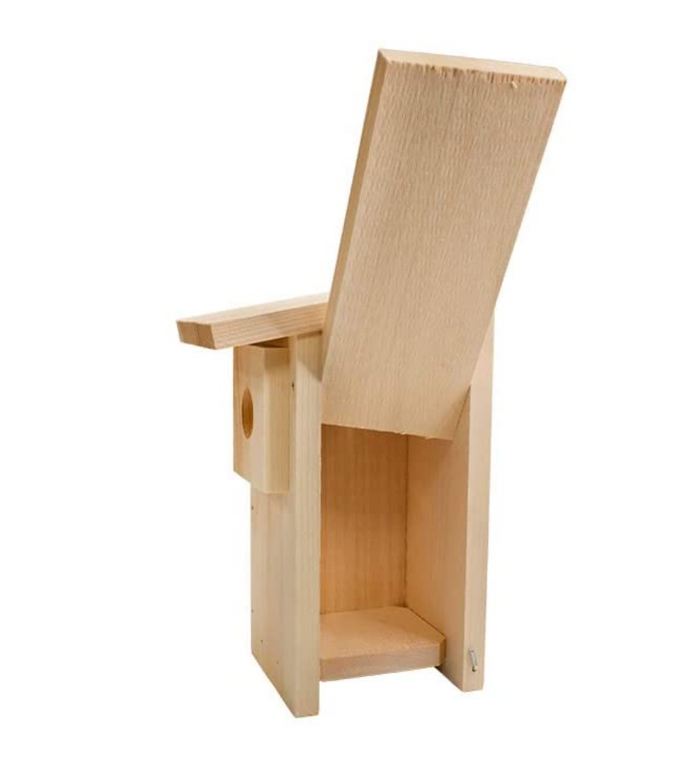 Thumbnail: Coveside Eastern Bluebird House DIY Kit