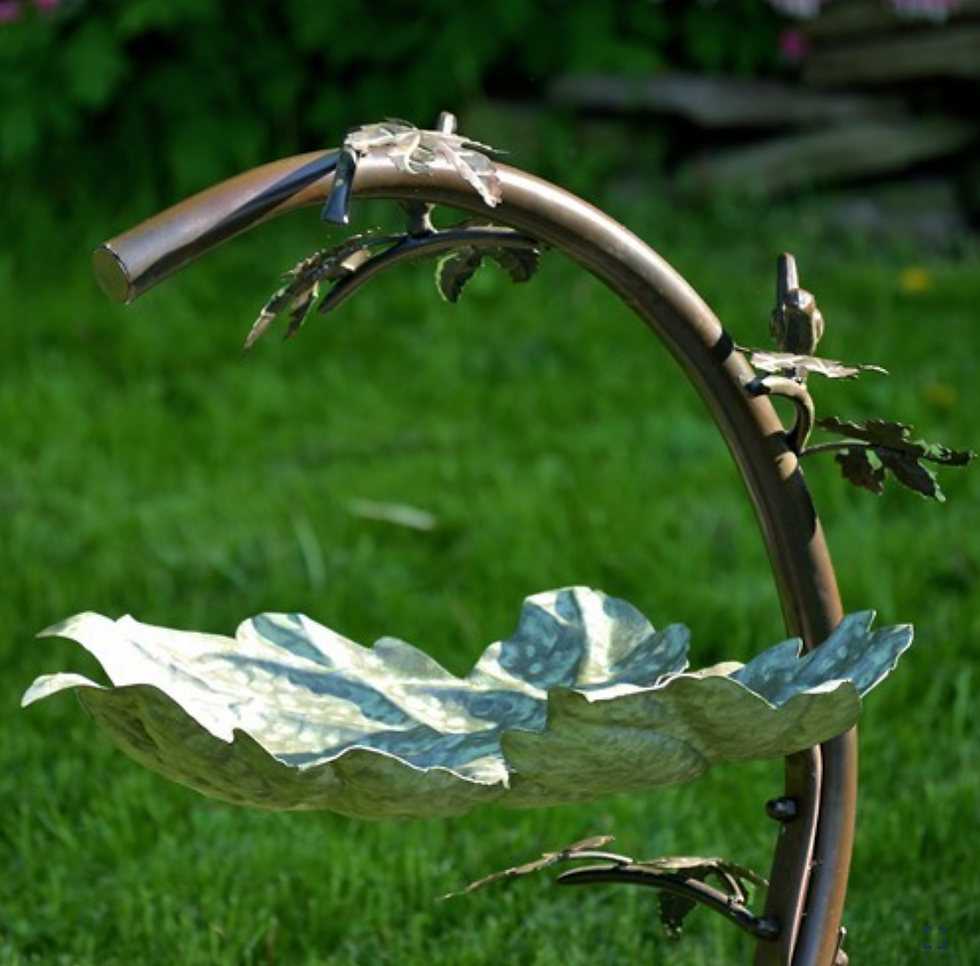 Thumbnail: Maple Leaf Birdbath with birds
