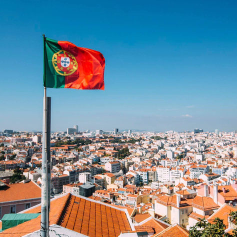 Brasileiros poderão obter residência em Portugal pela internet