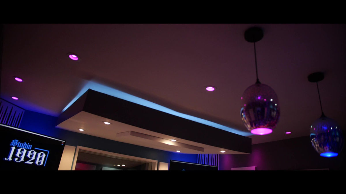 Studio 1920
